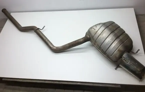 Mercedes-Benz E C207 W207 Muffler/silencer A2044911601 11107661 SN1539