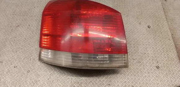 Opel Signum Rear/tail lights 13159861