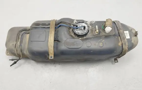 Volkswagen Amarok Fuel tank 2H0201085F