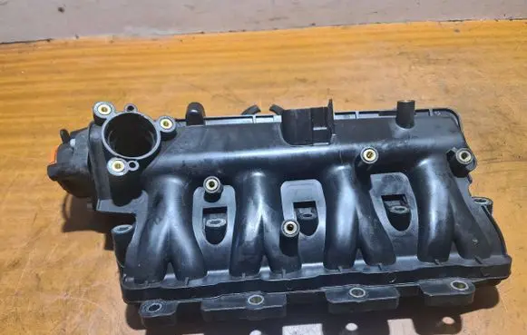 Opel Corsa E Intake manifold 5523089