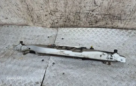 Opel Meriva B Top upper radiator support slam panel 13266113 13270865 13504470