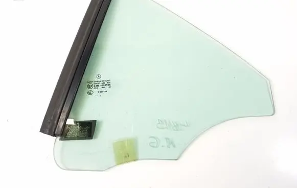 Mercedes-Benz SLK R171 Rear side window 