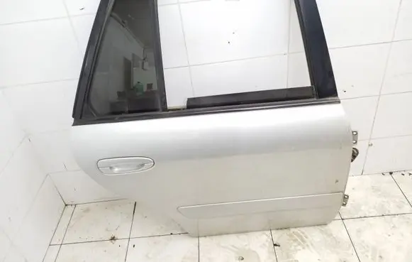 Rear door