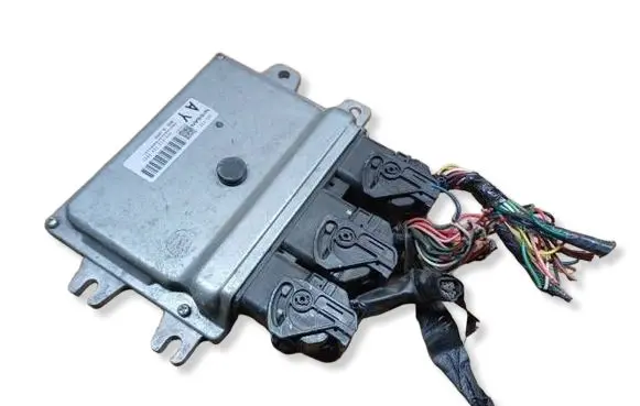 Nissan Micra Engine control unit/module A56E33 51487623 A56E33TS4DY03