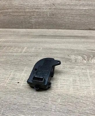 Renault Espace IV Air flap motor/actuator 52485219