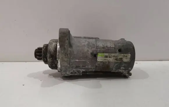 Seat Ibiza II (6k) Starter motor 02Z1011023H