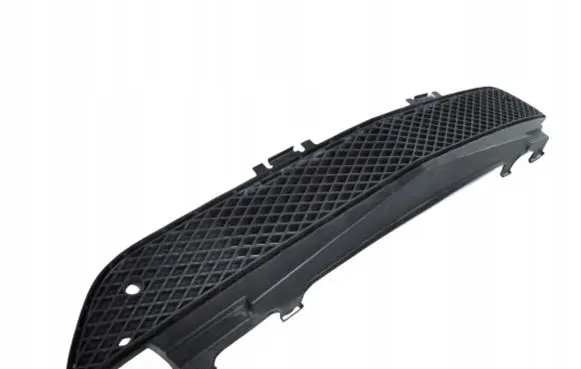 Mercedes-Benz CLC CL203 Front bumper lower grill A2038851953