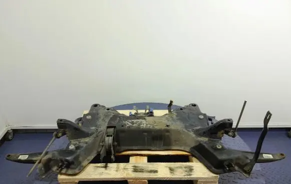 Peugeot 5008 Front subframe