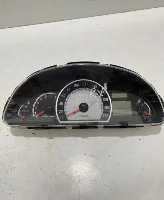 Hyundai Matrix Speedometer (instrument cluster) 9400317340 20031126 2005177001