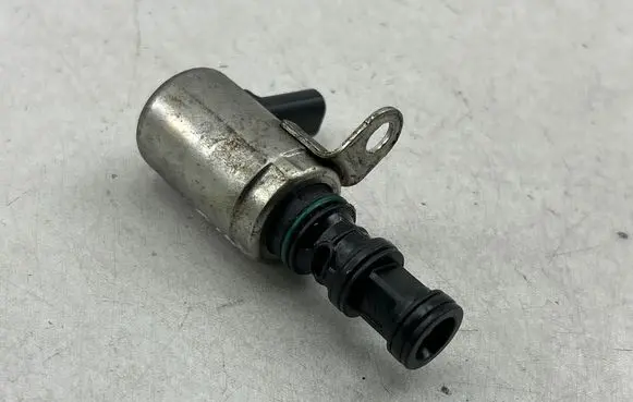 Chrysler Pacifica Turbo solenoid valve 05047901AC