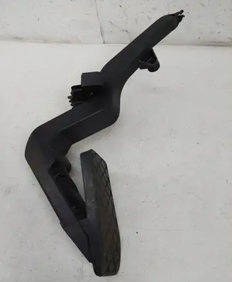 Audi A4 S4 B5 8D Accelerator throttle pedal 8D1721506