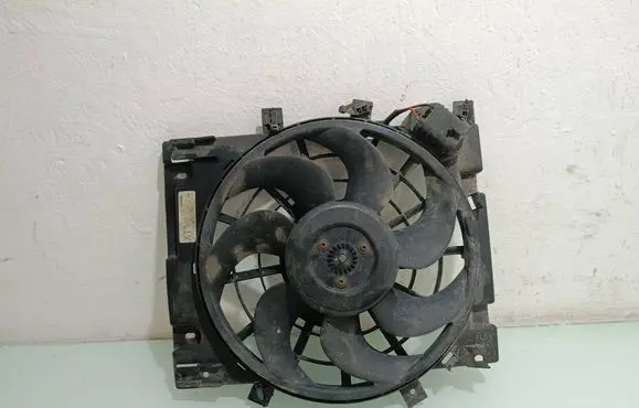 Opel Astra H Electric radiator cooling fan 0130303960 13132559
