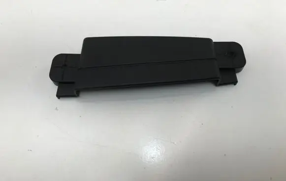 Engine bonnet/hood lock trim molding