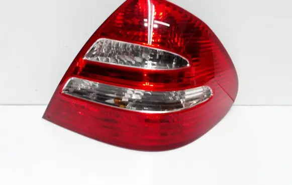Mercedes-Benz E W211 Rear/tail lights A2118200464 334008A