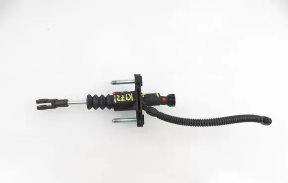 Opel Astra H Clutch master cylinder 90523769