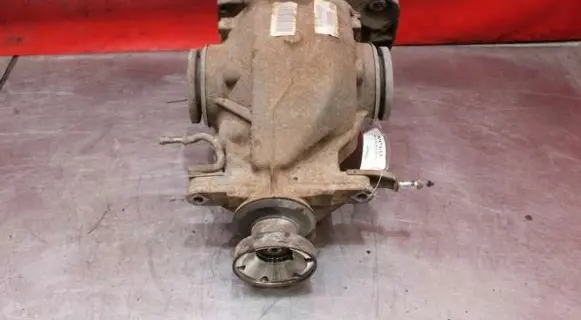 BMW 6 E63 E64 Rear differential 7526374