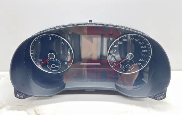Volkswagen Sharan Speedometer (instrument cluster) 7N0920870J 1319016328 02405