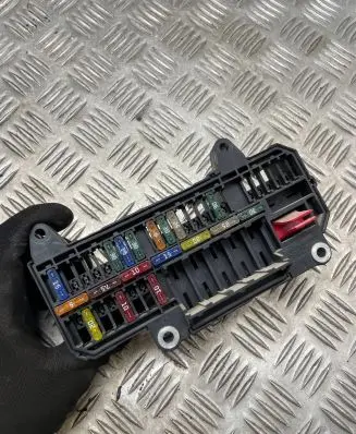BMW 7 E65 E66 Fuse module 690058303 6900583 10688710