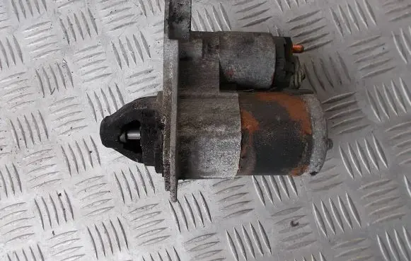 Nissan Juke I F15 Starter motor 233001KA1C M000T32178ZE