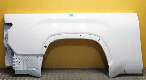 Toyota Tundra II Rear quarter panel 2679