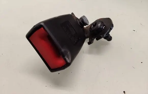 Opel Corsa D Rear seatbelt buckle 401266978 604620761F 13225292