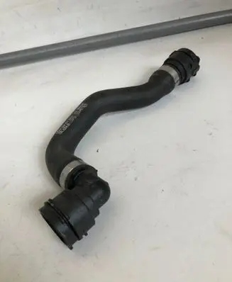 Mercedes-Benz EQS V297 Engine coolant pipe/hose A2945015400
