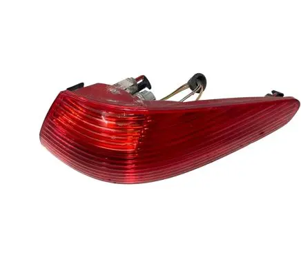 Peugeot 607 Rear/tail lights