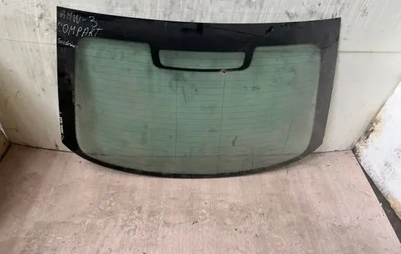 BMW 3 E46 Rear windscreen/windshield window 