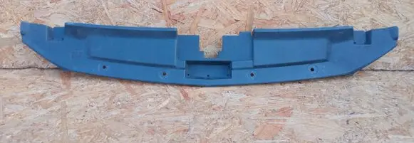 Engine bonnet/hood lock trim molding