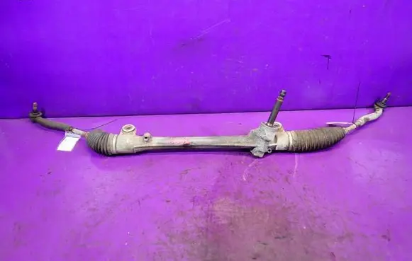 Toyota Yaris Steering rack
