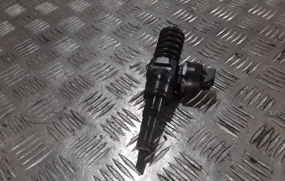 Audi A4 S4 B6 8E 8H Fuel injector 0414720214