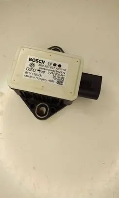 Audi A4 S4 B8 8K ESP acceleration yaw rate sensor 8K0907637A 0265005667