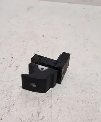 Volkswagen Golf V Fuel tank opening switch 7L6959833A