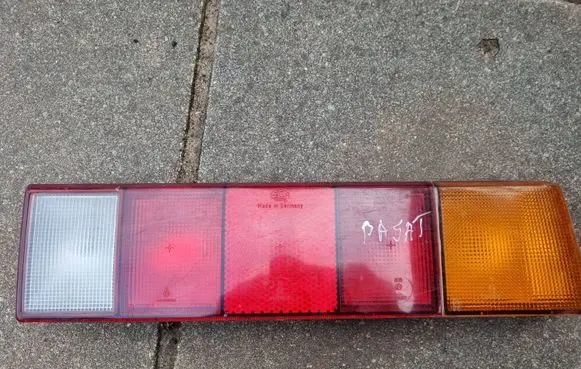 Volkswagen PASSAT Rear/tail lights