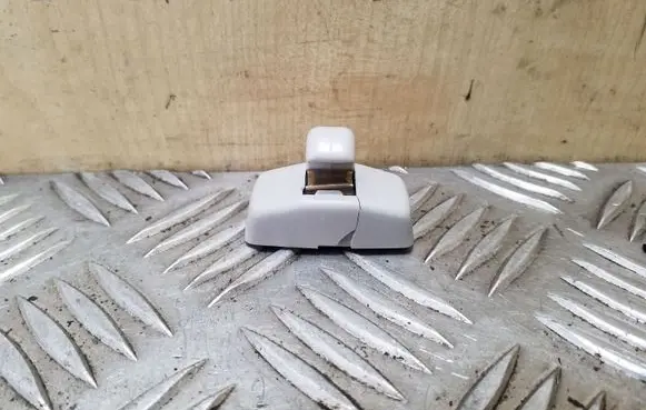 Sun visor clip/hook/bracket