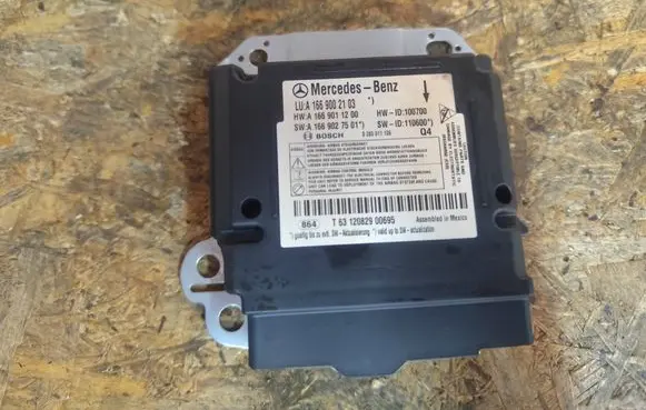 Mercedes-Benz ML W166 Airbag control unit/module A1669002103 A1669027501 A1669011200