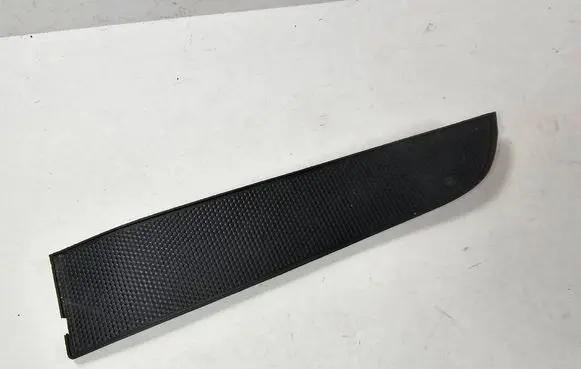 KIA Xceed Front door interior handle trim 82742J7000