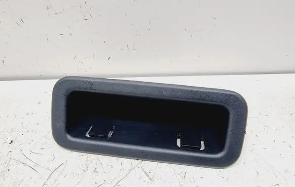 Nissan Qashqai J12 Tailgate interior release/open handle 909406UA0A