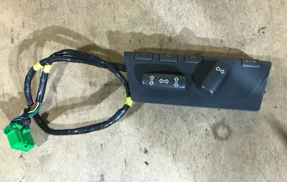 Volvo S60 Seat control switch 9188787 01W285