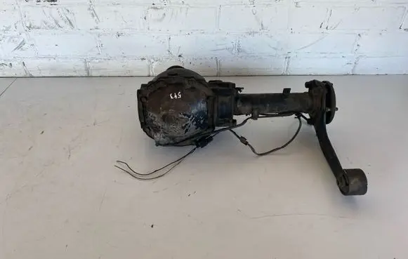 Mitsubishi Pajero Front differential 