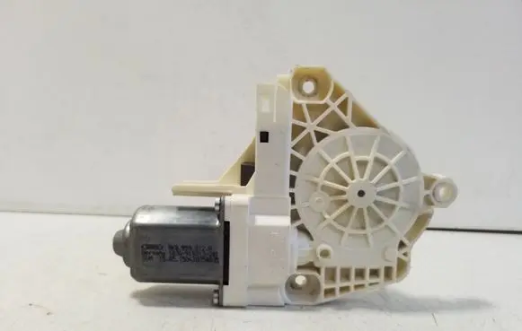 Audi A1 Rear door window regulator motor 8K0959812A