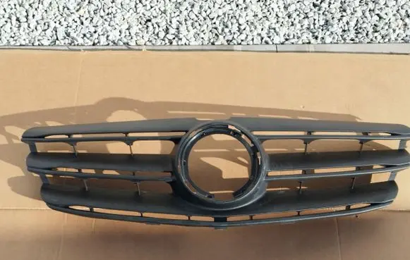 Mercedes-Benz Vito Viano W447 ACC Distronic radar sensor grill/trim A4478800602