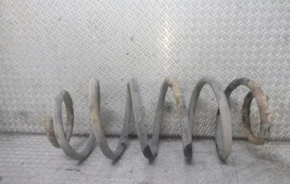 Toyota Yaris Rear coil spring
