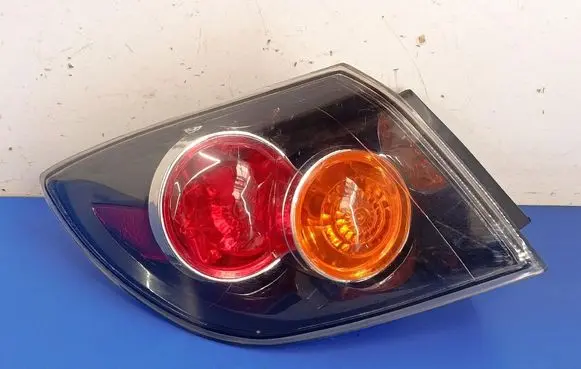 Mazda 3 I Rear/tail lights