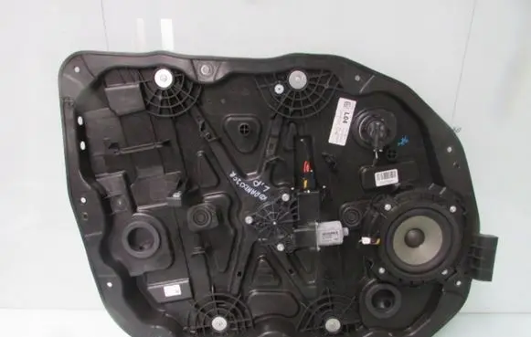SsangYong Korando Front door window regulator with motor 82450C3M01