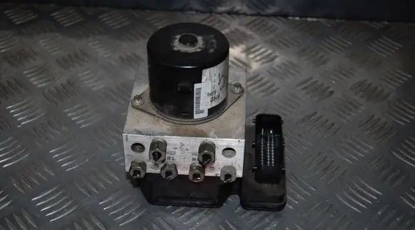 Opel Insignia A ABS Pump 13316697