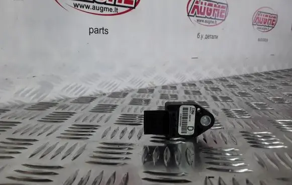 Toyota Corolla E110 Airbag deployment crash/impact sensor 898310W010