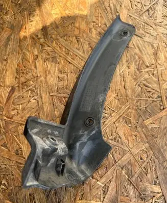 Dodge RAM Fender end trim 05182363AB AST00A