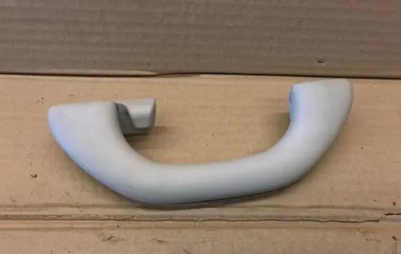 Volkswagen Polo V 6R Rear interior roof grab handle 6R0857607