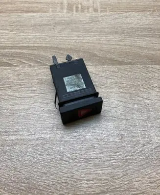 Volkswagen PASSAT B5.5 Hazard light switch 3B0953235D